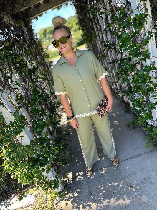 Lillian Set Khaki