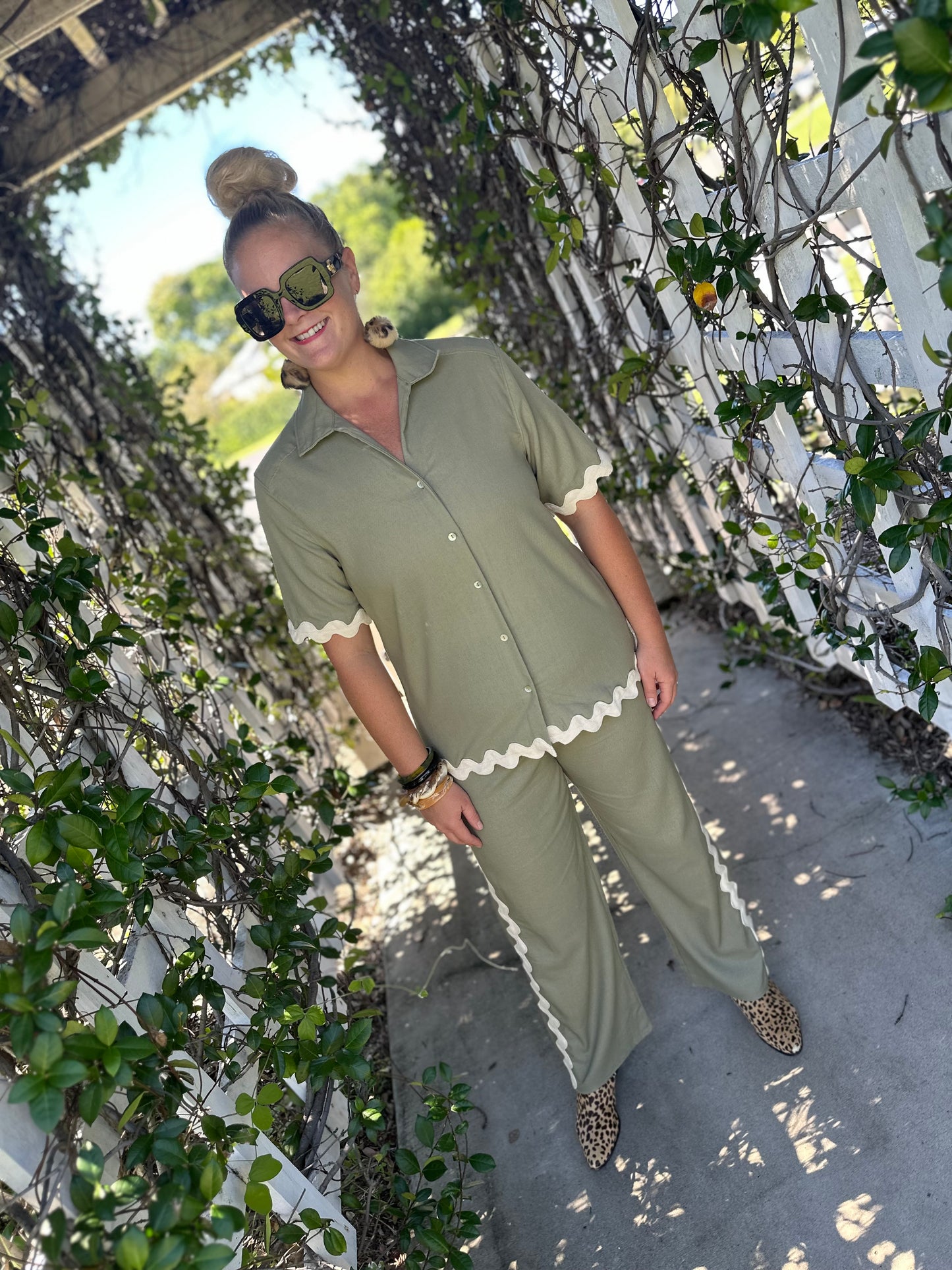 Lillian Set Khaki